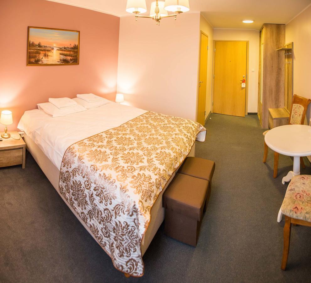 מוסטוואה Ankur Hotell מראה חיצוני תמונה