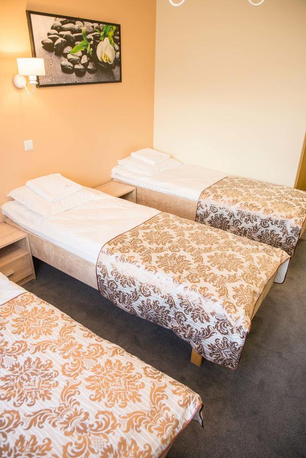 מוסטוואה Ankur Hotell מראה חיצוני תמונה