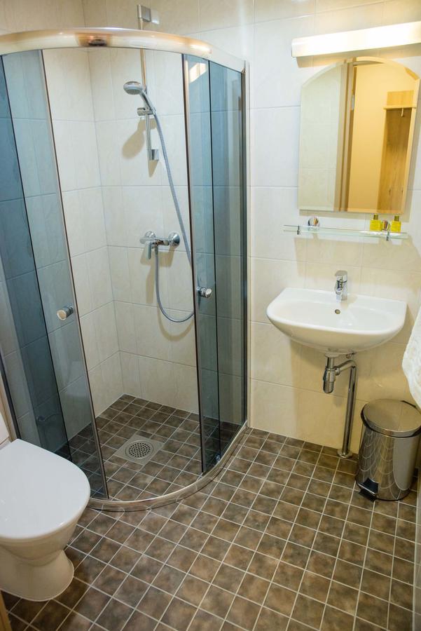 מוסטוואה Ankur Hotell מראה חיצוני תמונה